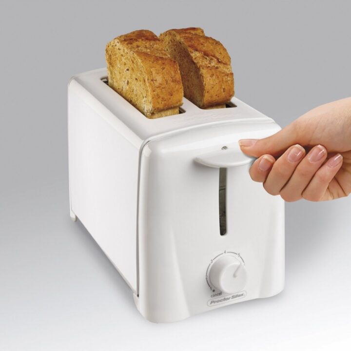 Proctor Silex 22611 2-Slice Toaster